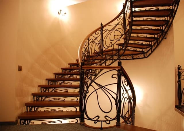 лестницы Яхрома