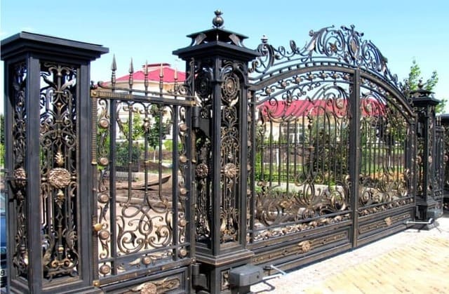 кованые и сварные ворота Яхрома